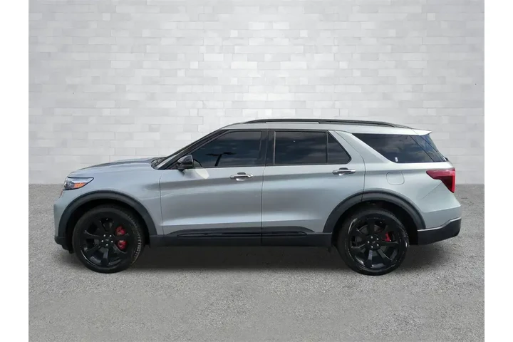 $31577 : Ford Explorer 2021 AWD ST 4d image 7