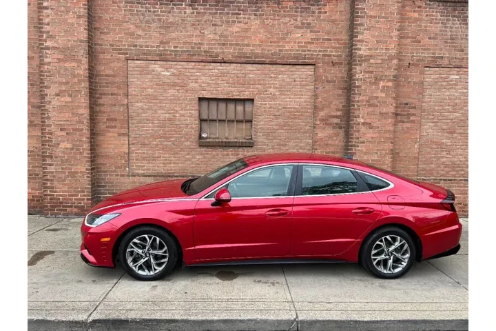 $20500 : 2021 Sonata SEL image 6