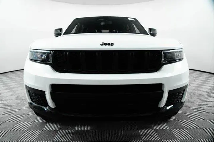 $34500 : Jeep Grand Cherokee L 2024 4 image 2