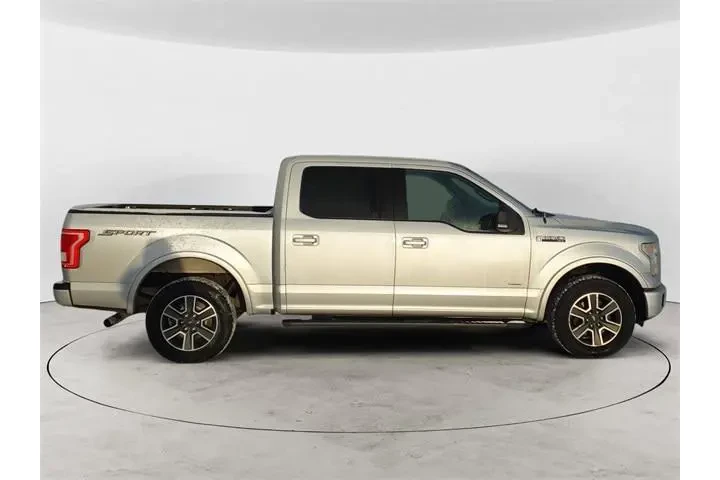 $14961 : Ford F-150 2015 4x2 XLT 4dr image 6