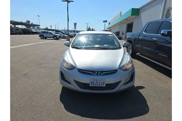$7900 : Hyundai ELANTRA 2016 SE 4dr image 2