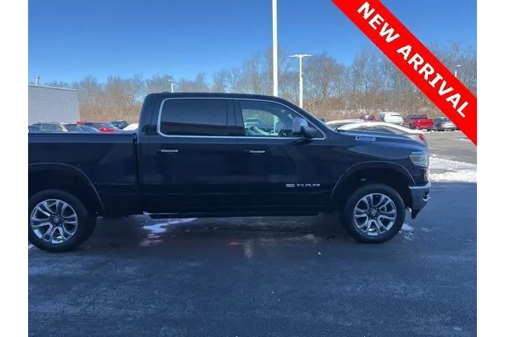 $32744 : Ram 1500 2019 4x4 Laramie Lo image 8