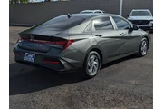 $20999 : Hyundai ELANTRA 2024 SE 4dr thumbnail