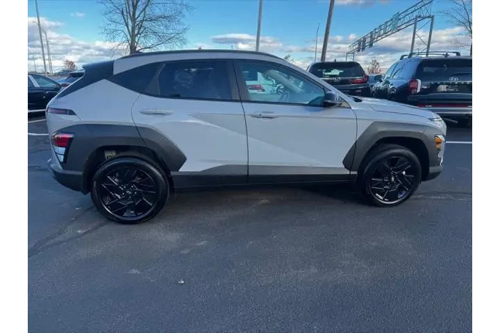 $26900 : Hyundai KONA 2026 AWD SEL Sp image 8