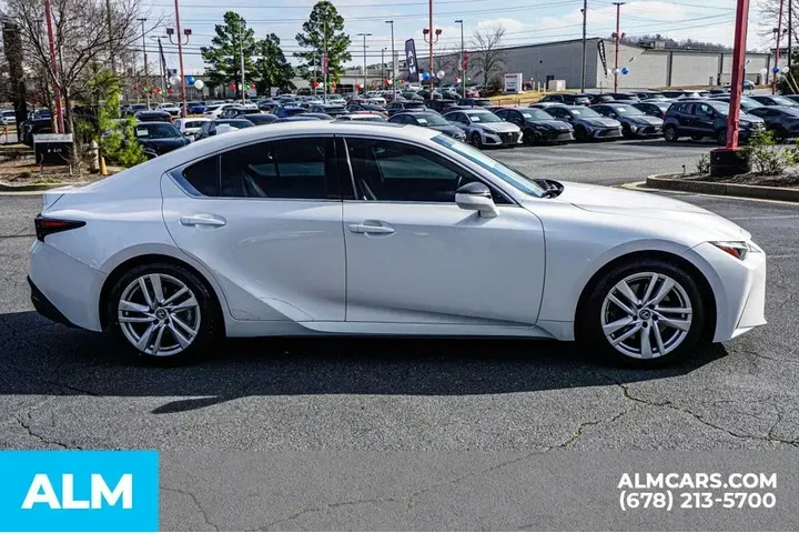 $29920 : Lexus IS 300 2021 4dr Sedan image 9