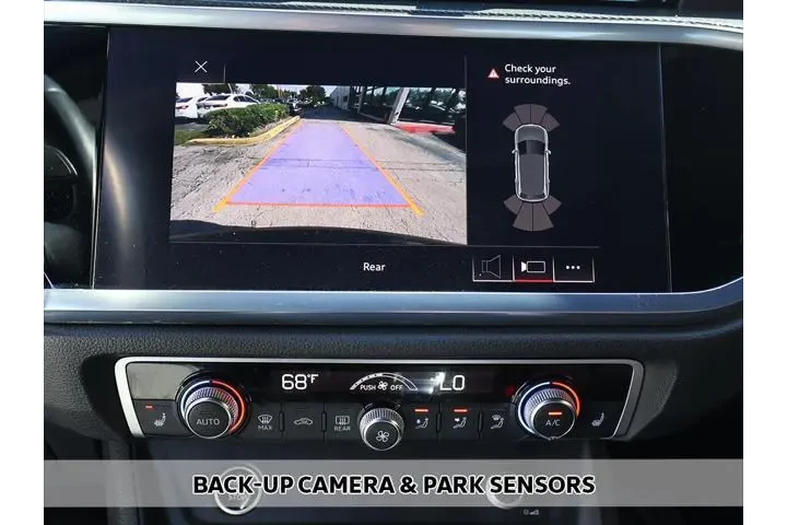 $18590 : Audi Q3 2021 AWD quattro S l image 6