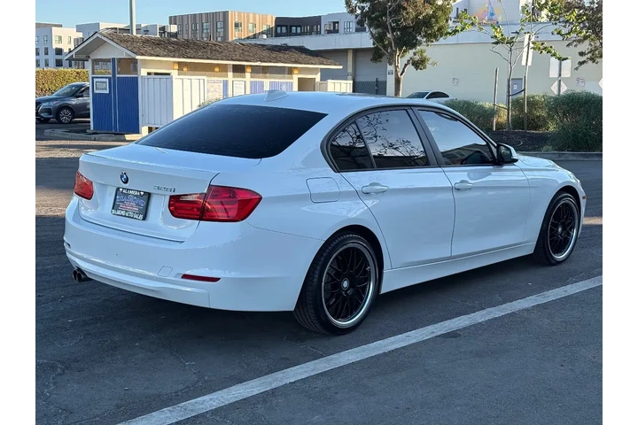 $9988 : 2013 3 Series 328i image 6