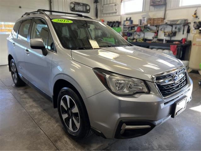 $19900 : 2018 Forester Limited image 3