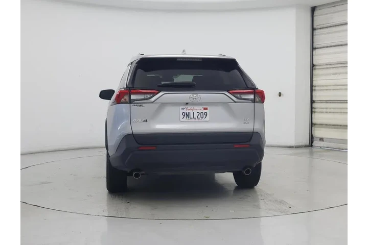 $25998 : Toyota RAV4 2020 AWD LE 4dr image 6