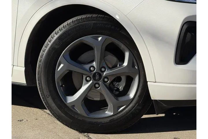 $23874 : Ford Escape 2023 ST-Line 4dr image 3