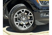 $36444 : Ford F-150 2024 4x2 STX 4dr thumbnail