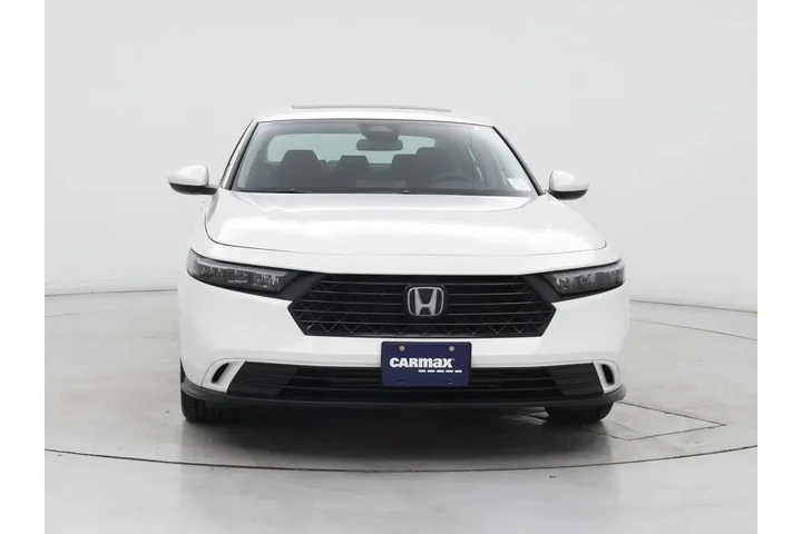 $25998 : Honda Accord 2023 EX 4dr Sed image 5