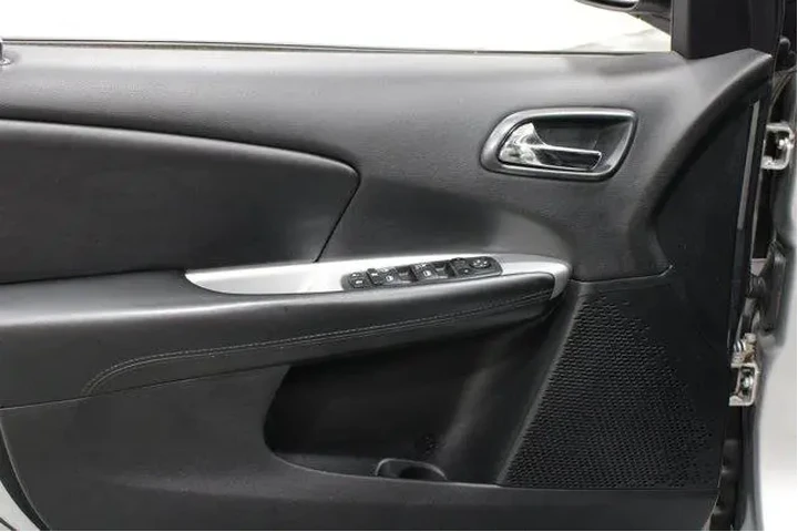 $8959 : Dodge Journey 2014 SXT 4dr S image 6