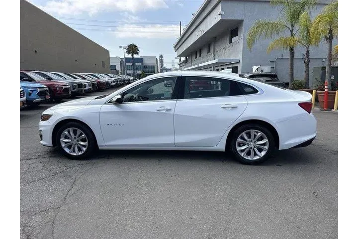 $19500 : Chevrolet Malibu 2025 LT 4dr image 6
