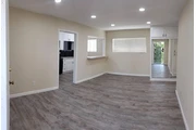 $850 : Spacious Cozy Studio Available thumbnail