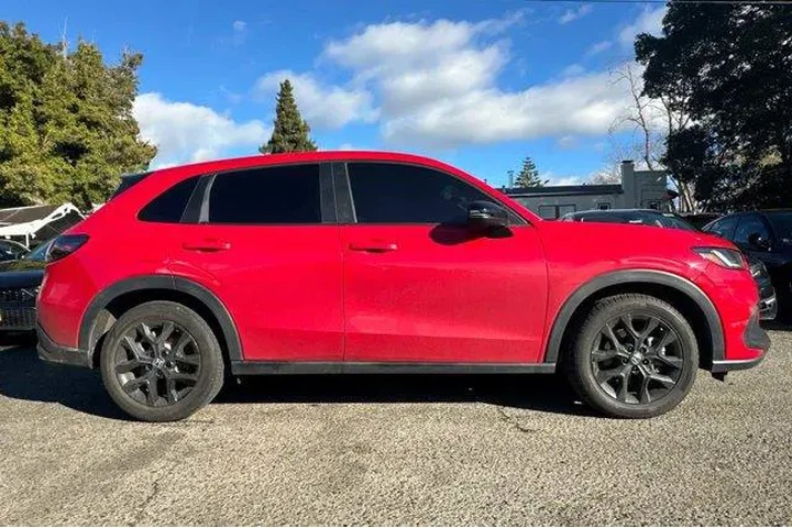 $21991 : Honda HR-V 2023 Sport 4dr Cr image 3