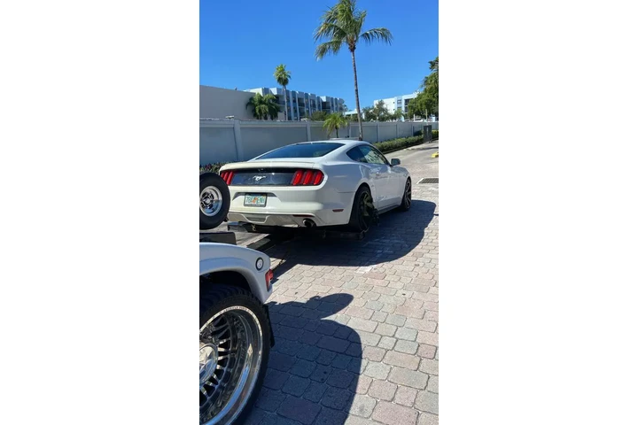 Towing service 24 hours nearby image 5