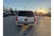 $11995 : 2011 Suburban thumbnail