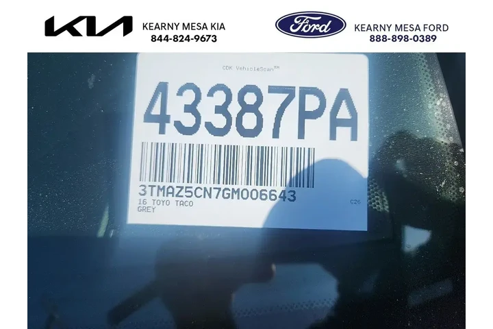 $23991 : Toyota Tacoma 2016 4x2 SR5 V image 1