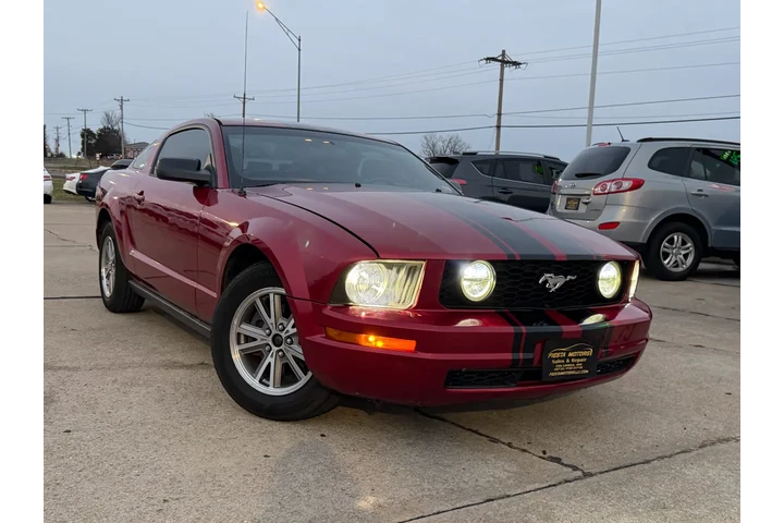 $6999 : 2005 Mustang V6 Deluxe Coupe image 6