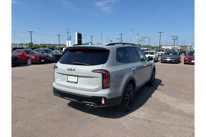 $39999 : 2024 Telluride EX X-Line image 5