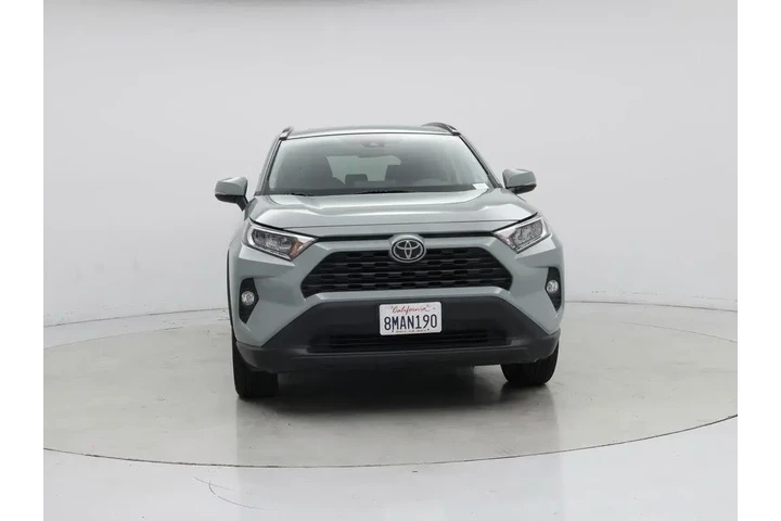 $26998 : Toyota RAV4 2019 XLE Premium image 5