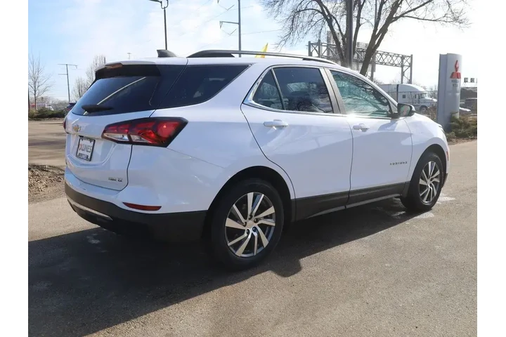 $19577 : Chevrolet Equinox 2022 4x4 L image 10