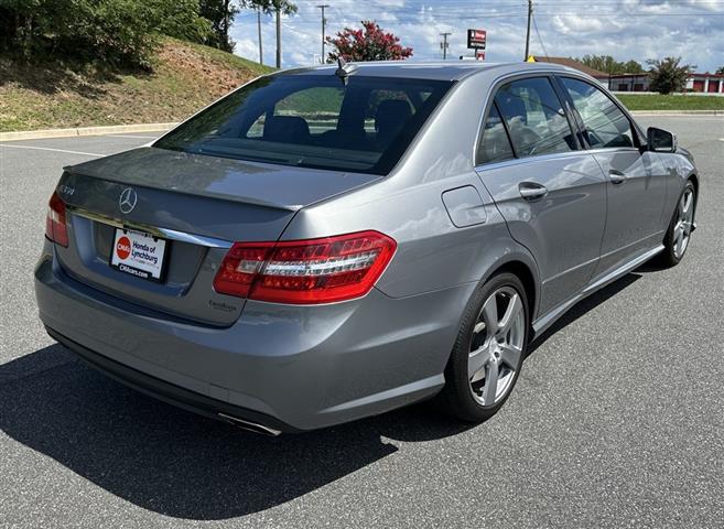 $10497 : PRE-OWNED 2011 MERCEDES-BENZ image 5