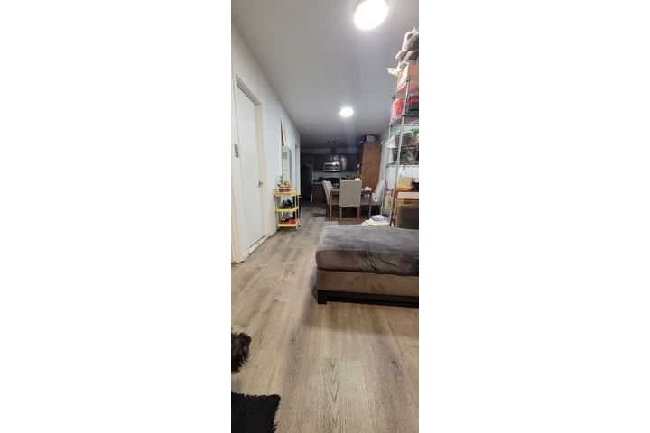 $850 : RECAMARA EN RENTA, PARA MUJER image 5