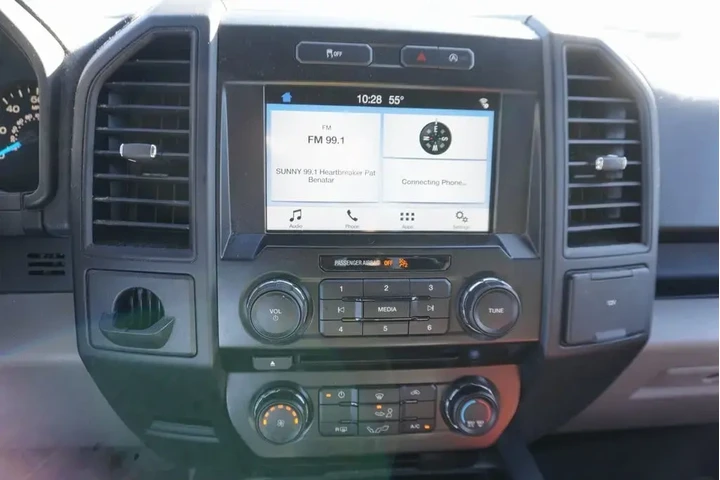 $19988 : Ford F-150 2017 4x2 XL 4dr S image 8