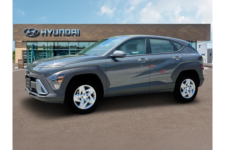 $22065 : Hyundai KONA 2024 AWD SE 4dr image 2