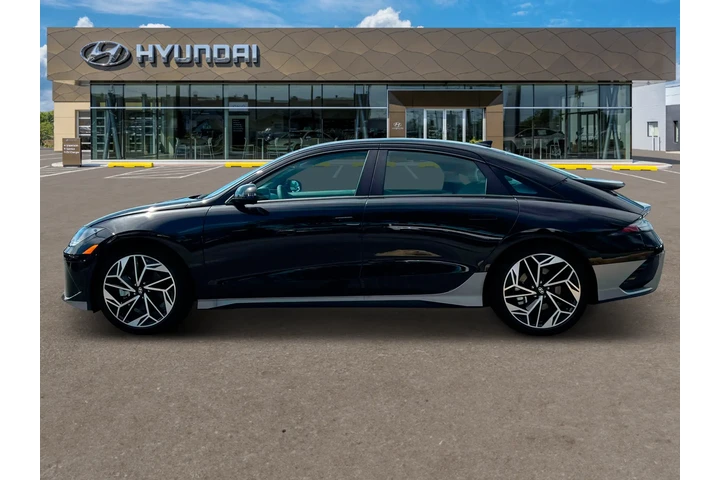 $27370 : Hyundai IONIQ 6 2024 SEL 4dr image 3