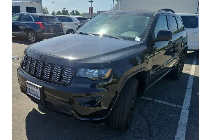 $27000 : Jeep Grand Cherokee WK 2022 image 1
