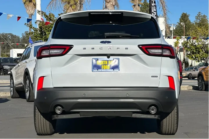 $33500 : Ford Escape Hybrid 2025 ST-L image 4