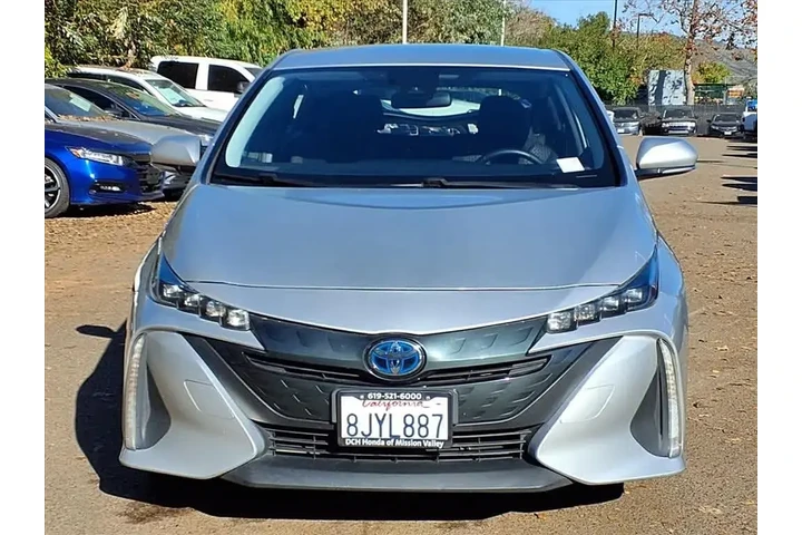 $14398 : Toyota Prius Prime 2019 Plus image 2