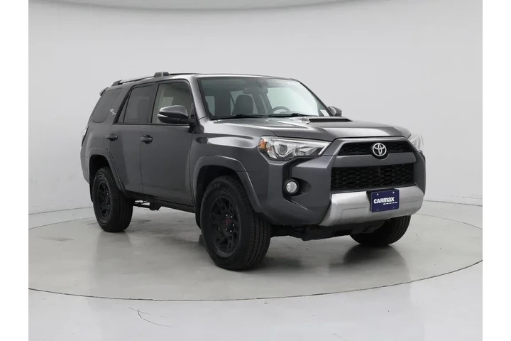 $30998 : Toyota 4Runner 2018 4x4 SR5 image 1