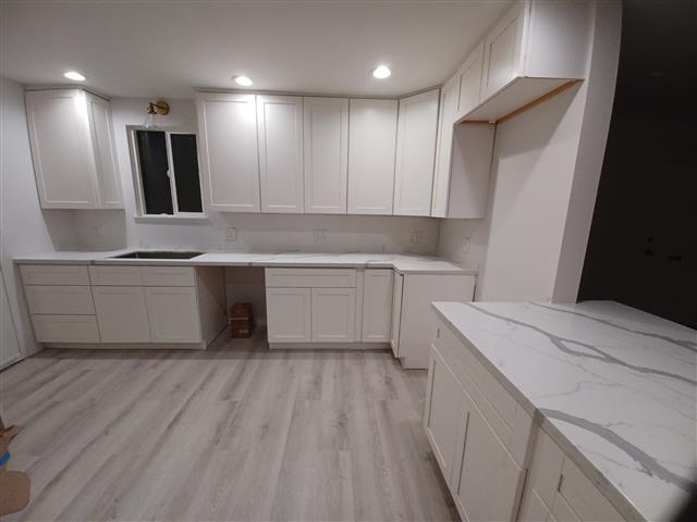 Kitchen Countertops image 2