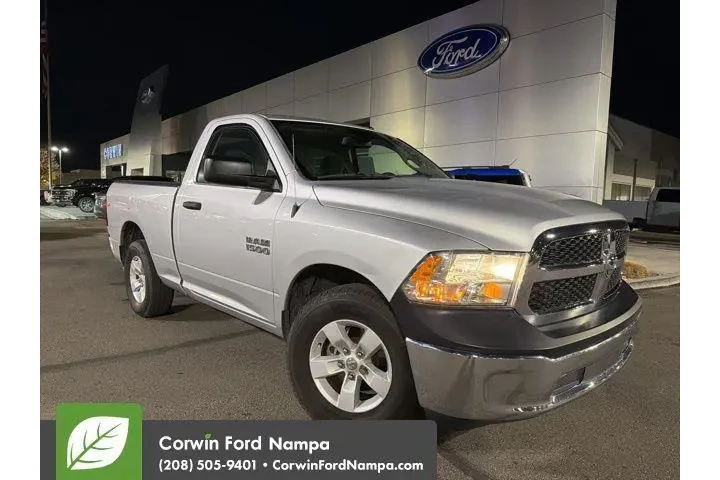 $16989 : Ram 1500 2018 4x2 Express 2d image 1