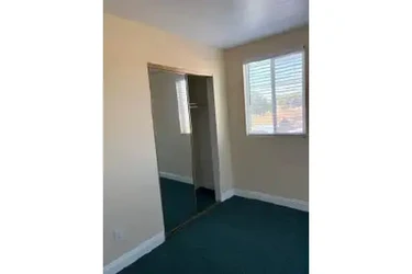 RECÁMARA 📍76th y Central Ave en Los Angeles