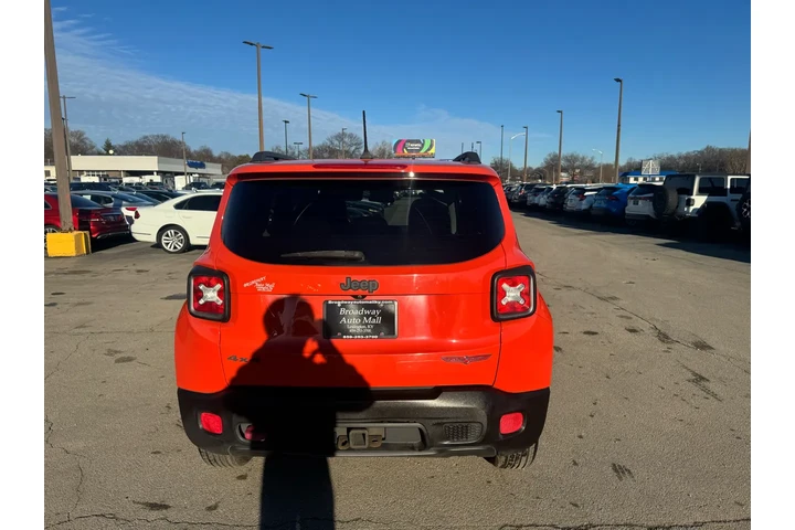 $7980 : 2015 Renegade 4WD 4dr Trailha image 3