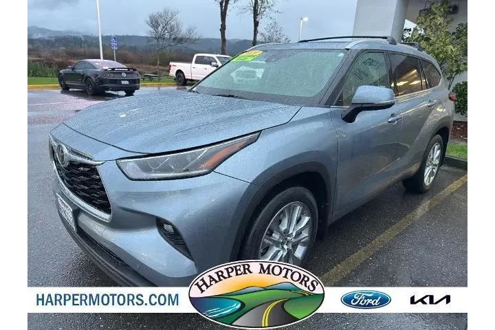 $36995 : Toyota Highlander 2021 AWD L image 1