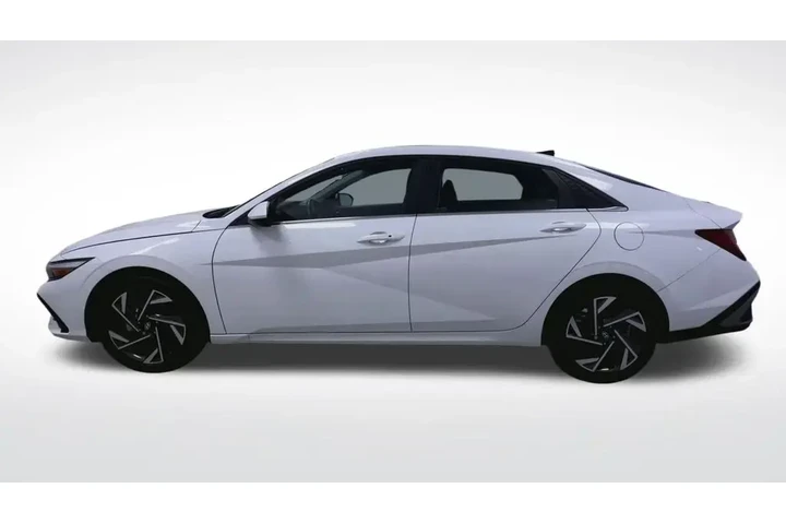 $21995 : Hyundai ELANTRA 2024 SEL 4dr image 5