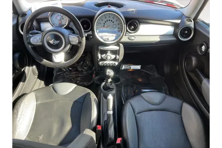 $4985 : MINI Cooper 2009 Base 2dr Ha image 10