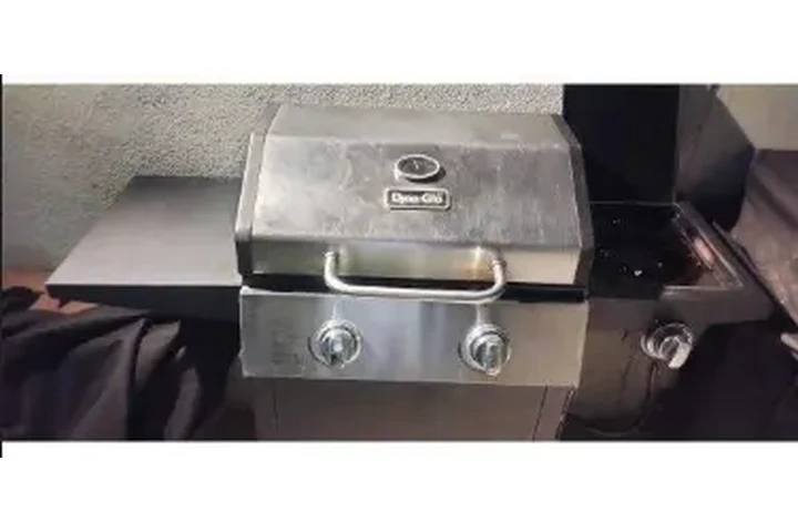 GRAN VENTA POR MUDANZA image 3