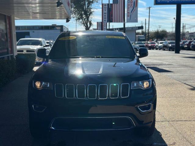 $20499 : 2019 Grand Cherokee Laredo image 4