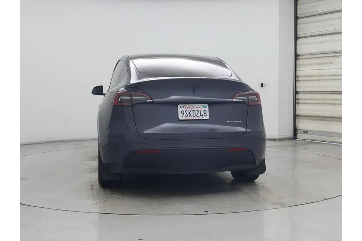 $31998 : Tesla Model Y 2023 AWD Long image 6