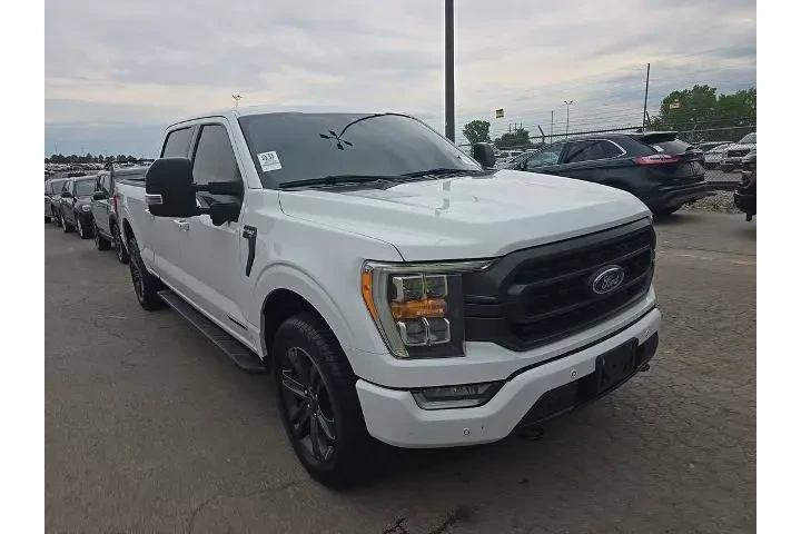 $31898 : Ford F-150 2023 4x4 Platinum image 2