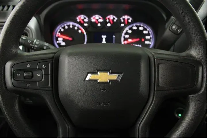 $39940 : Chevrolet Silverado 1500 202 image 8