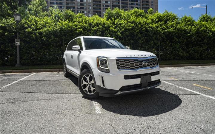 $25000 : 2020 KIA TELLURIDE image 2