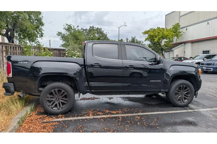 $17495 : 2018 Canyon SLE1 image 8